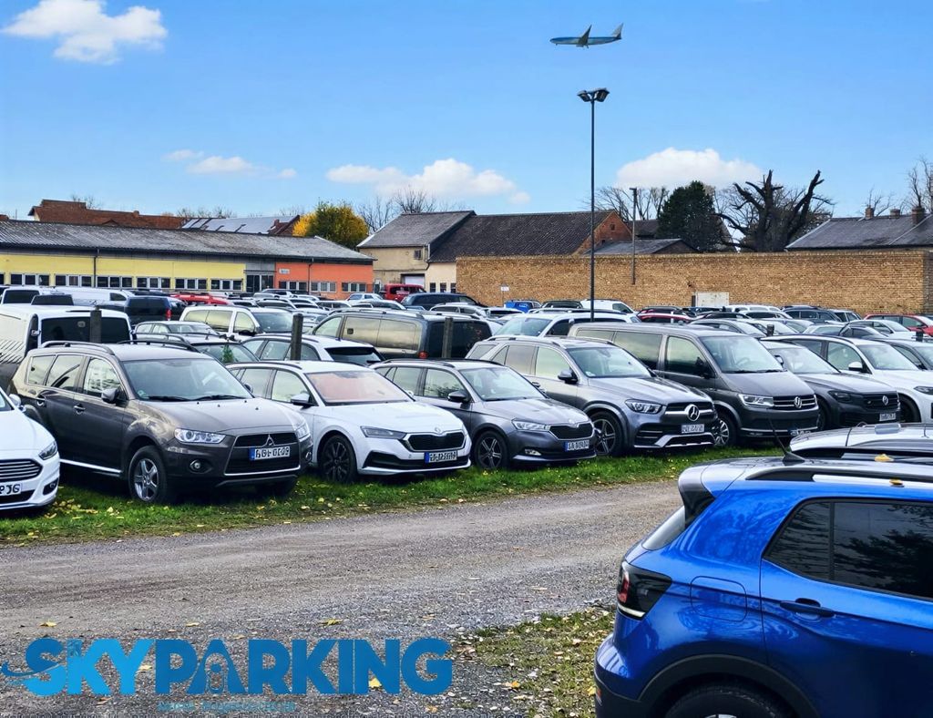 SkyParking - parking lotnisko Berlin Brandenburg (BER) - zdjęcie 9