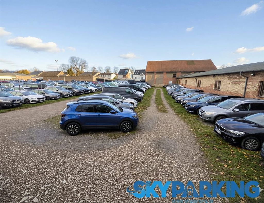 SkyParking - parking lotnisko Berlin Brandenburg (BER) - zdjęcie 5