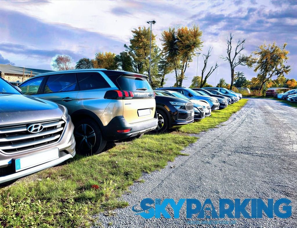 SkyParking - parking lotnisko Berlin Brandenburg (BER) - zdjęcie 8
